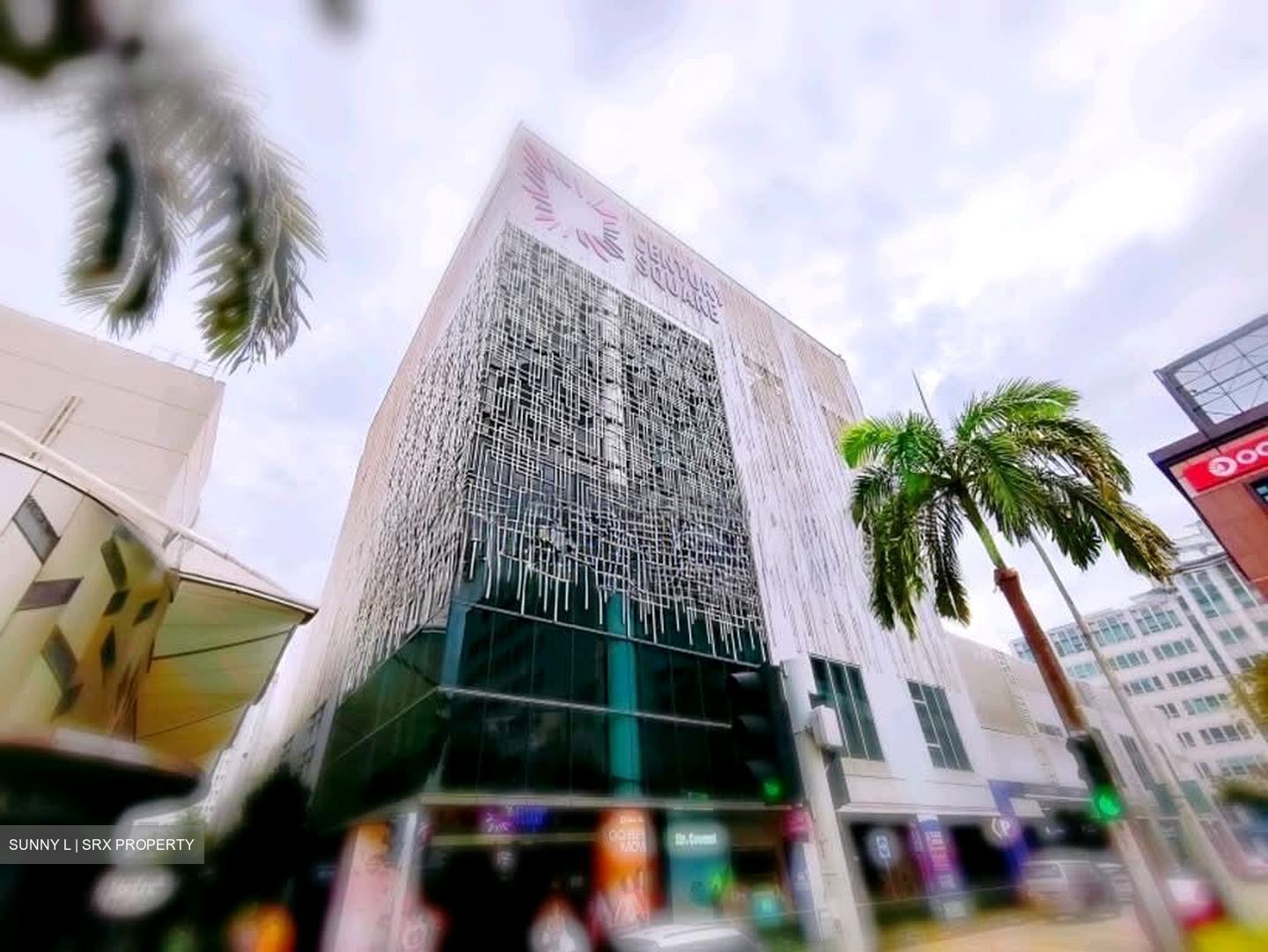 Tampines Central 1 (D18), Retail #559818241
